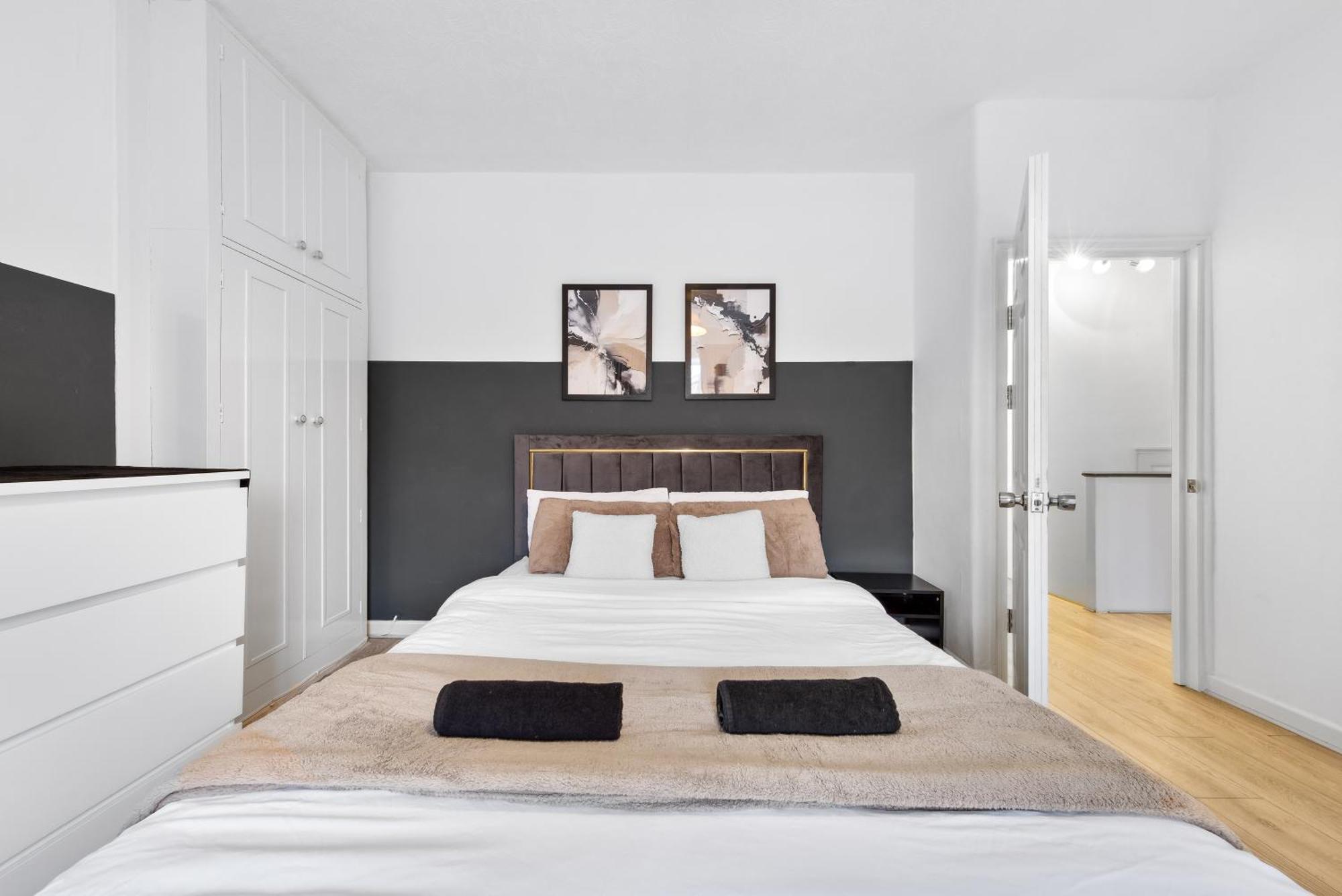 Luxe Jacuzzi - Sleeps 7 - Putney Bridge * Londra