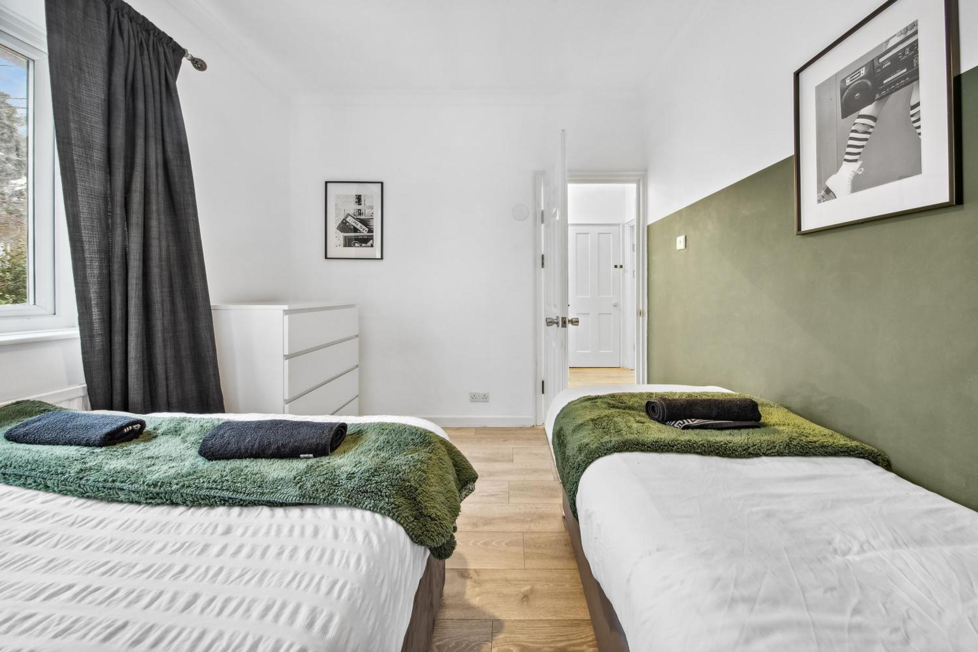 Casa vacanze Luxe Jacuzzi - Sleeps 7 - Putney Bridge *