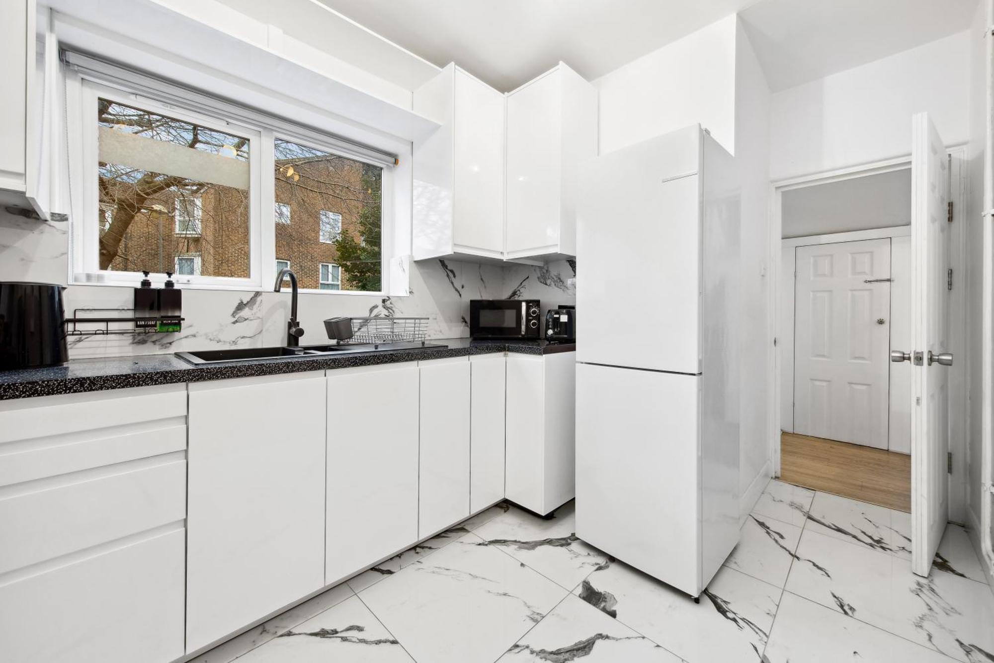 Luxe Jacuzzi - Sleeps 7 - Putney Bridge